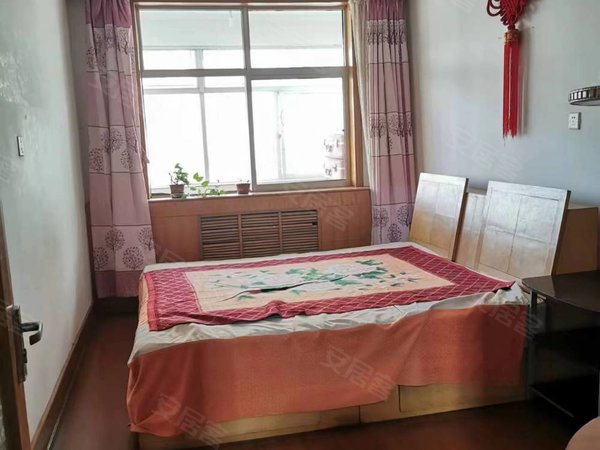威；；；；；反淝100元幼胡同