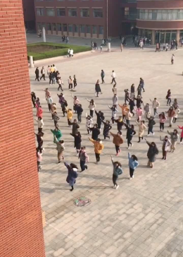 濮阳学院怎么找幼姑娘