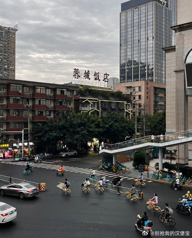 成都西站推拿一条街叫什么