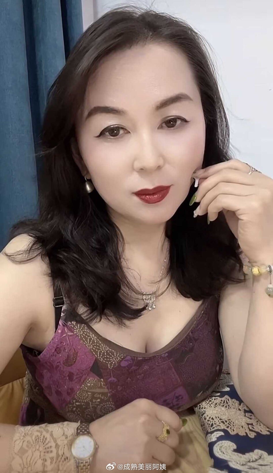 东北风情熟女引诱
