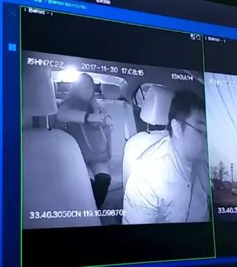 联系美女手机号码