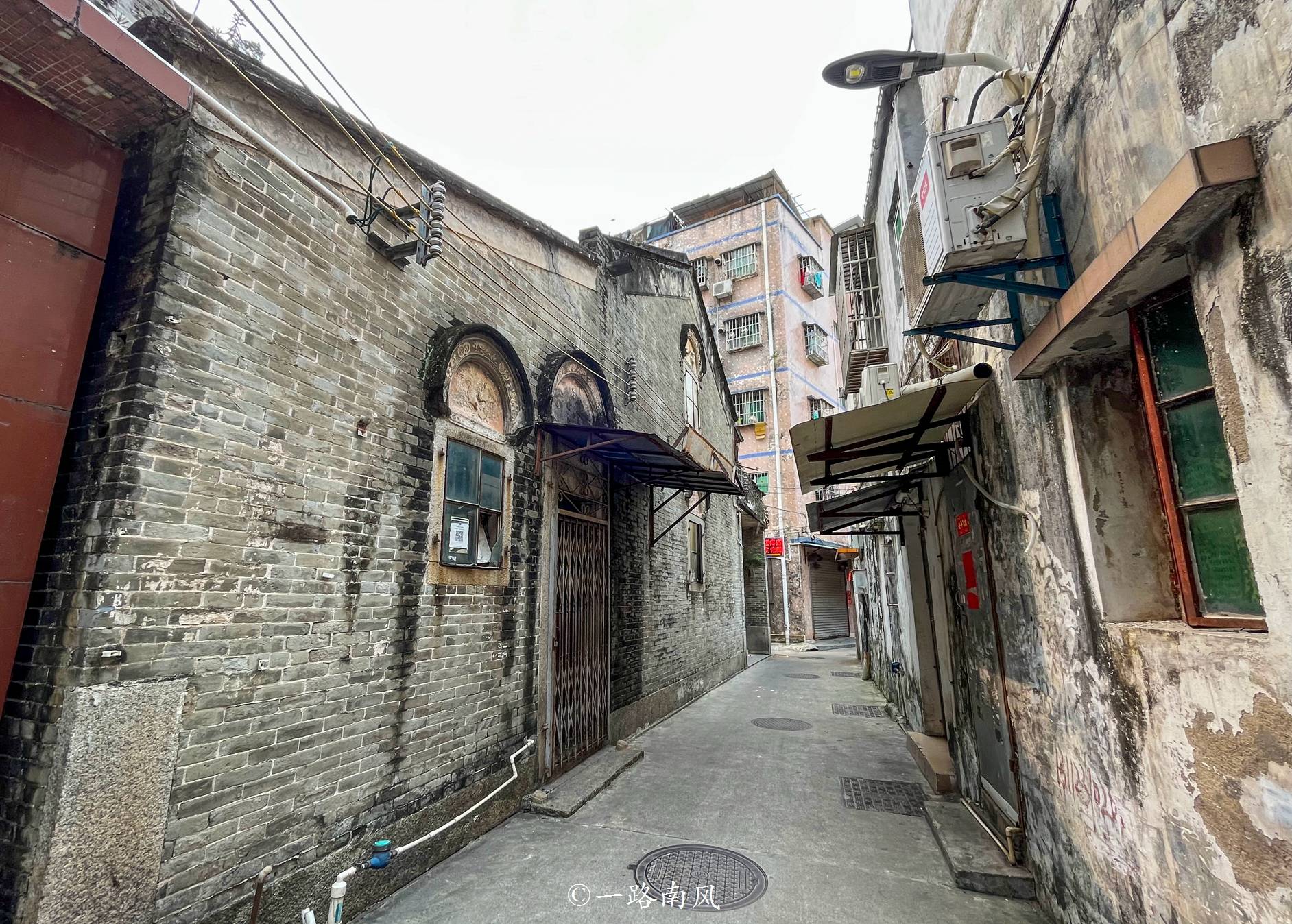 普洱南屏步行街幼小路