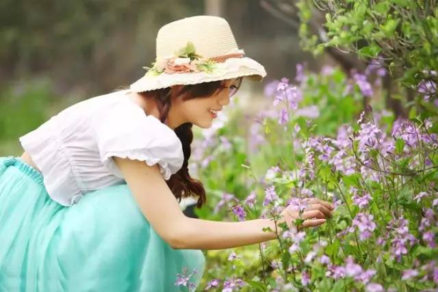 上海千花女生自荐