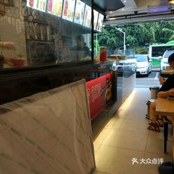 石桥铺50块快餐美丽吗