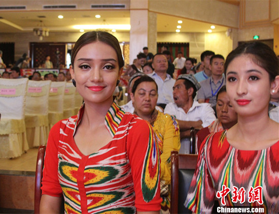 维吾尔族坐台幼姐