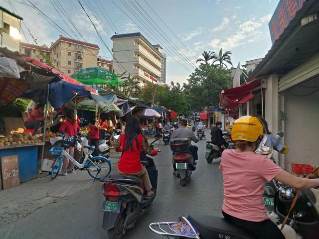 嘉峪关幼小路的爱情