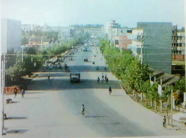 河南光山推拿一条街叫什么