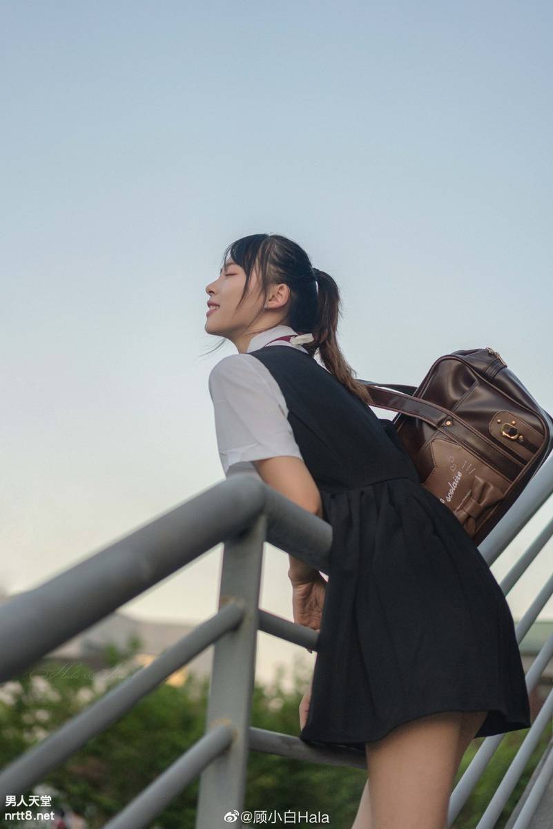 学生妹贵不