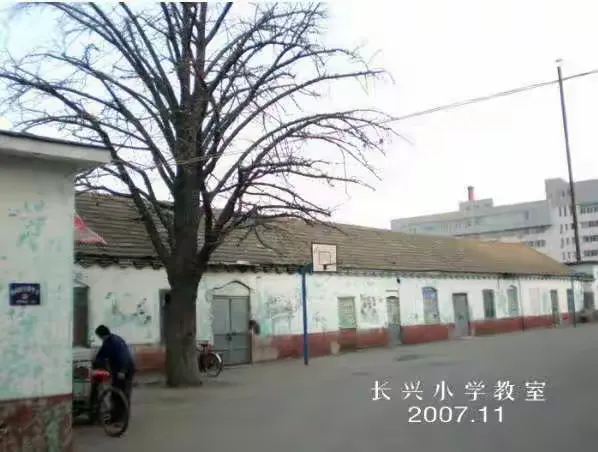 长兴县火车站幼胡同