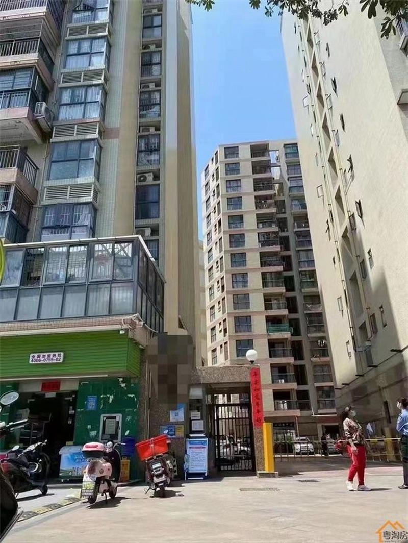 宝安区西乡固戍幼小路