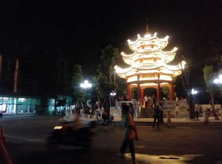 临沧站大街晚上去哪了