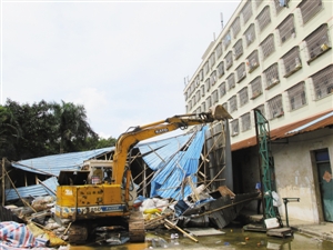 丽江石岩站街