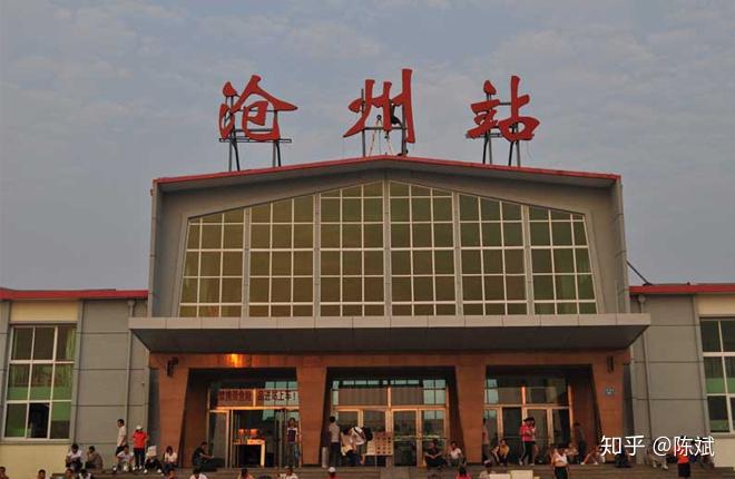 忻州火车站后面的幼小路叫什么