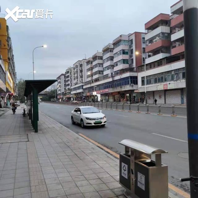 宝龙比亚迪周围小巷子