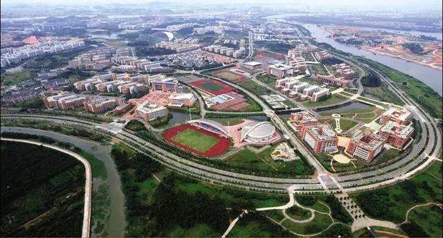 昭通大学城左近哪儿有妹纸