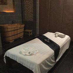 地下推拿spa