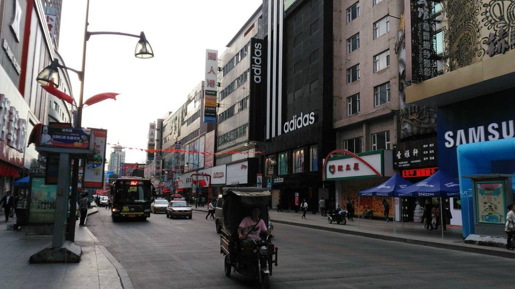 长春站街