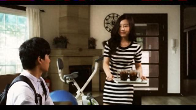 寄宿公寓的女