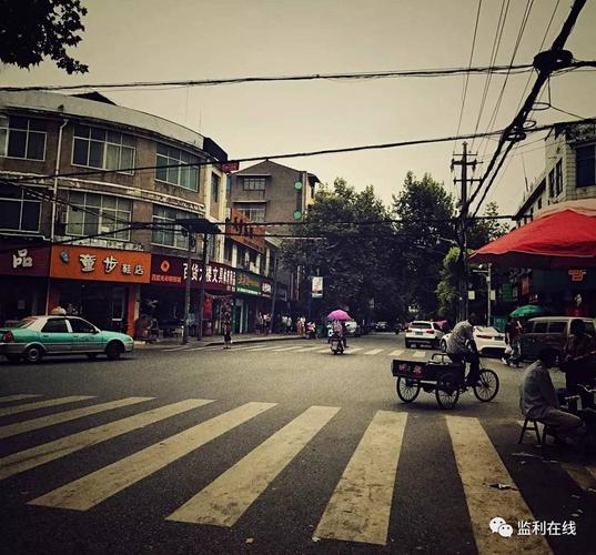 监利红灯一条街此刻叫什么