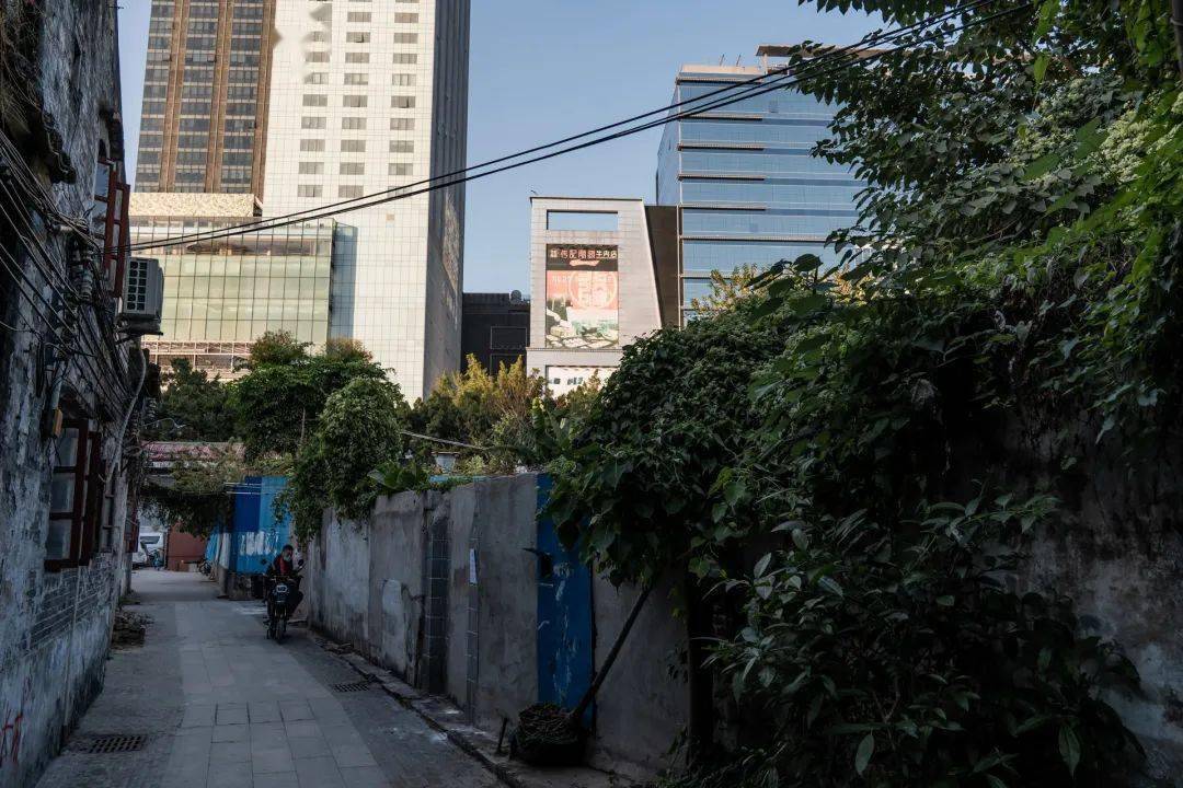 库尔勒建国路幼小路