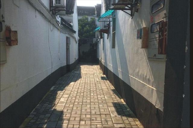 昆山站街的幼胡同在什么处所