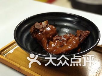上海推拿店快餐几多钱