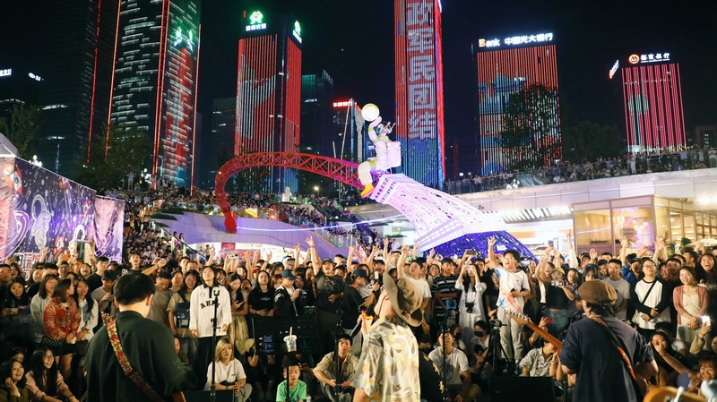 观山湖站街晚上叫什么