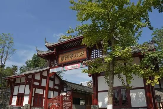 郫都区推拿一条街在什么处所