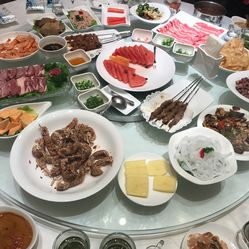 天津潘庄蹦锅一条街