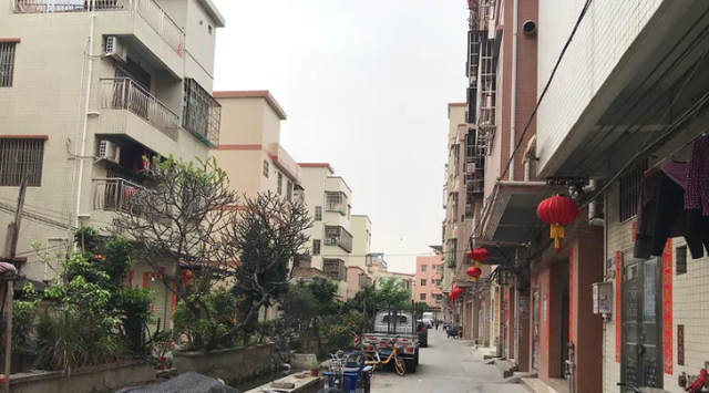 左近城中村100元左右