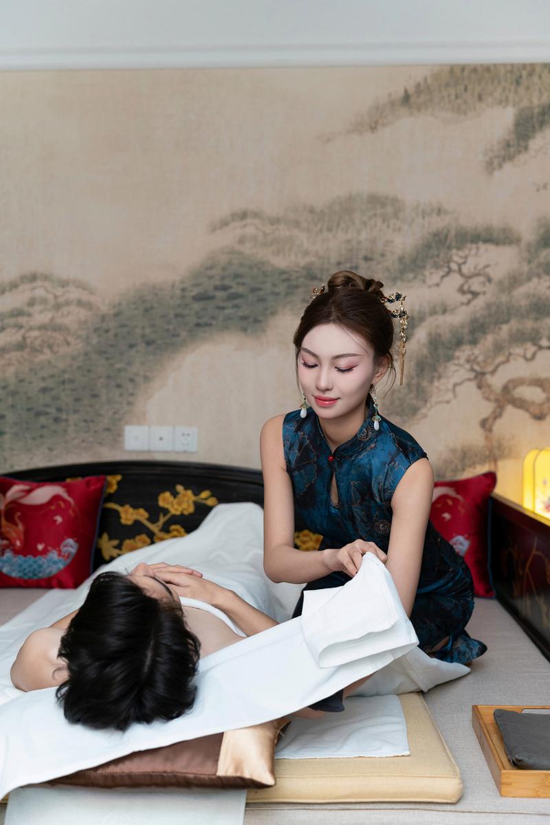 少妇精油SPa推拿极致履历