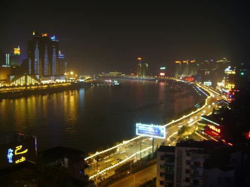 沉庆观音桥好耍的小路