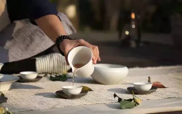 幼区上课约茶