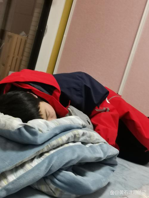 100块睡了初中生