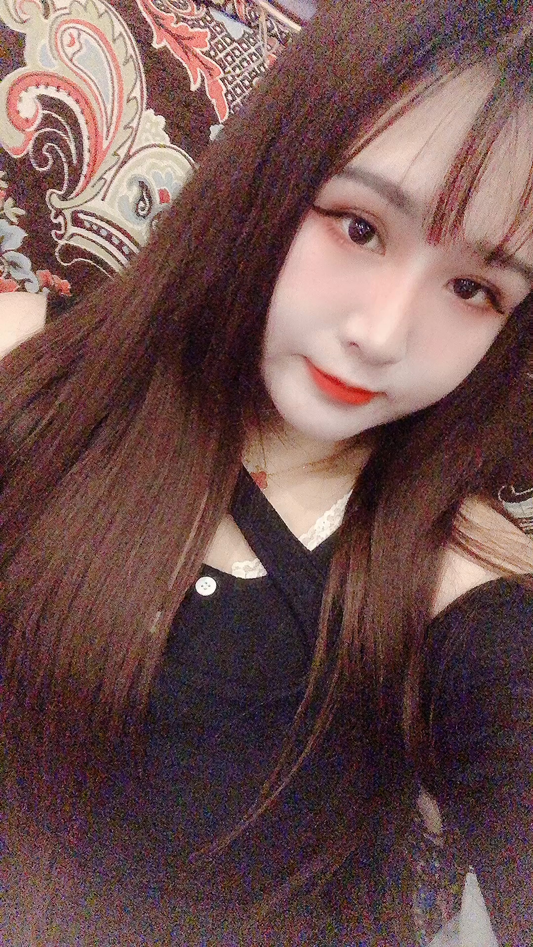 左近的幼姐姐有吗