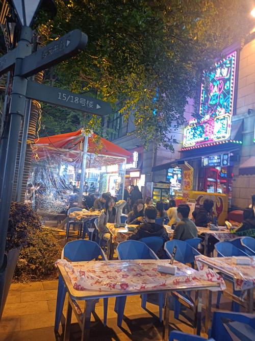 丽江学生街快餐联系方式
