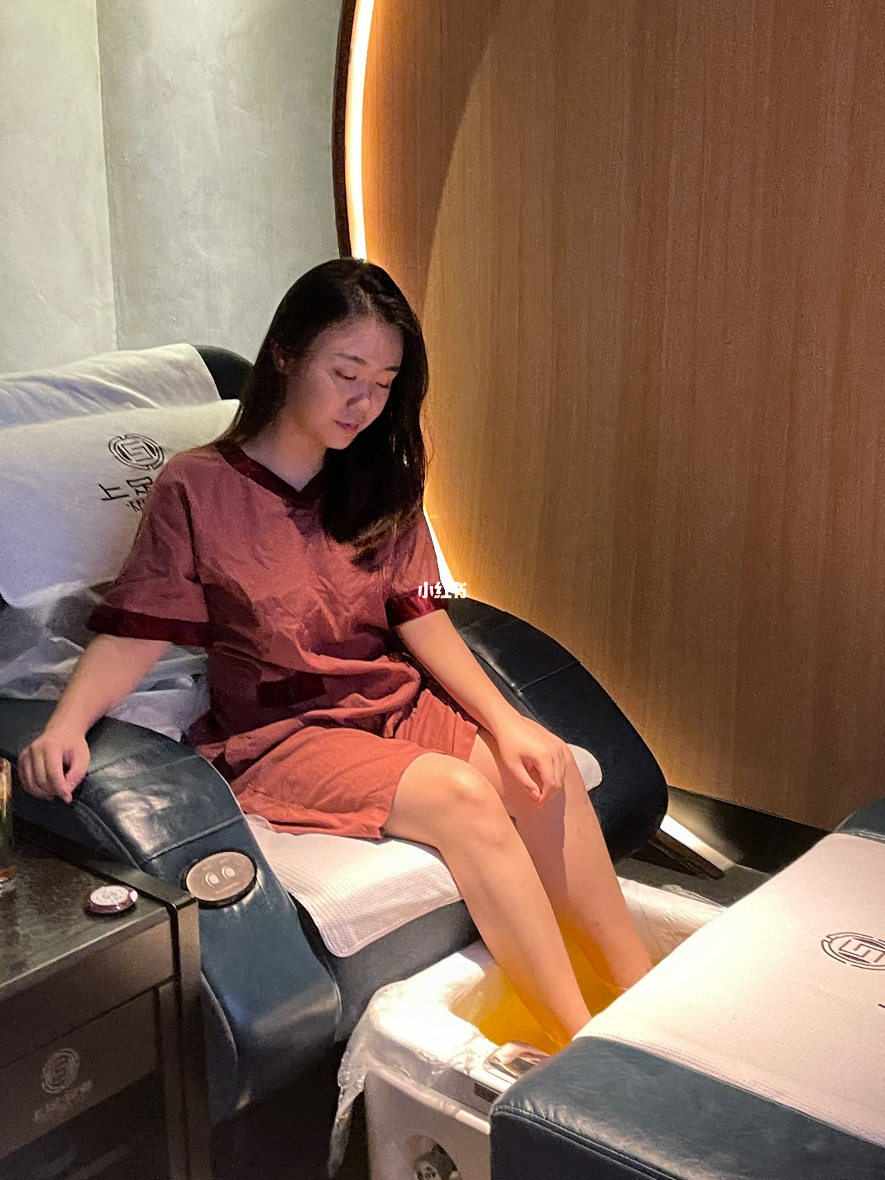 丽江500一次睡足疗女的是不是贵了