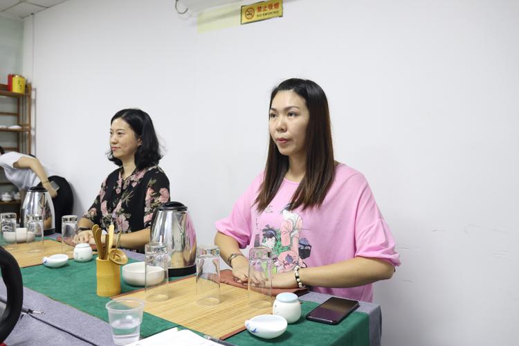 丽江喝茶上课群