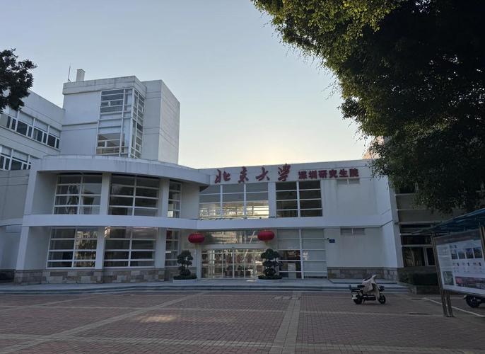 丽江大学城后街的服务