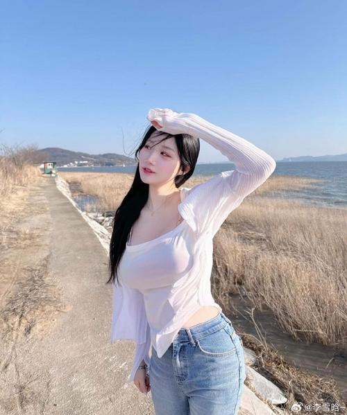 丽江左近约女生500米以内