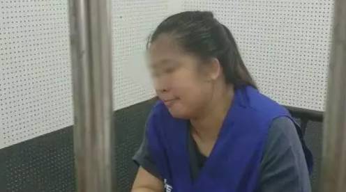 丽江约左近的寂寞妇女