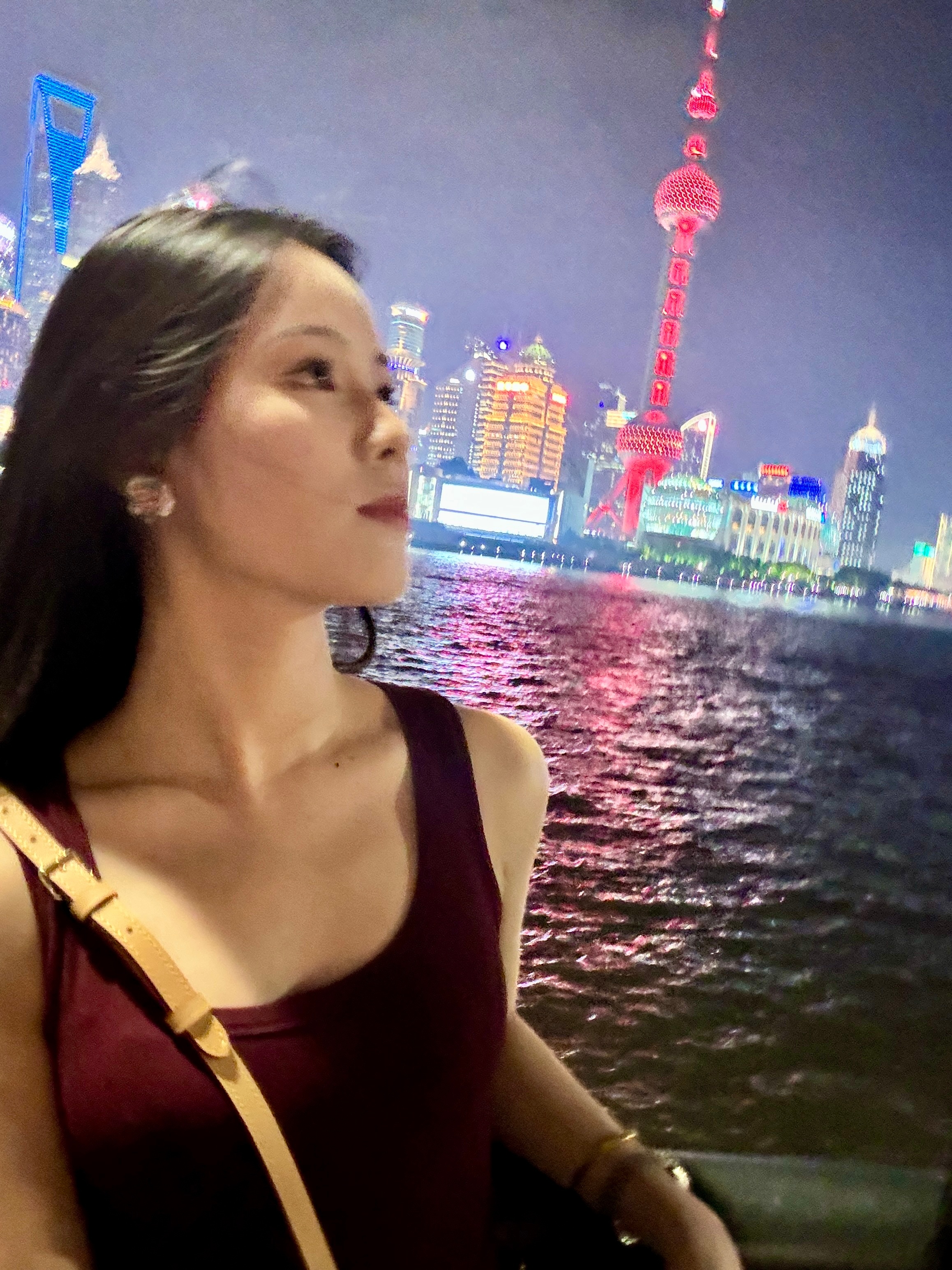 上海找个女人陪左近过夜