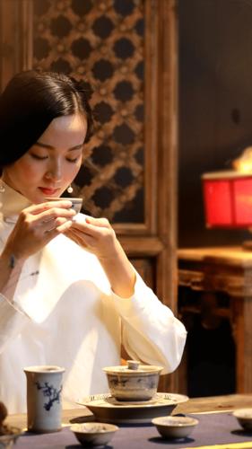 上海小妹24小时品茗