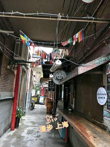 上海；；；；；；鸪嫡竞竺嫘∠镒咏惺裁