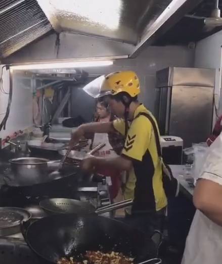 上海若何在美团上找到表卖媛