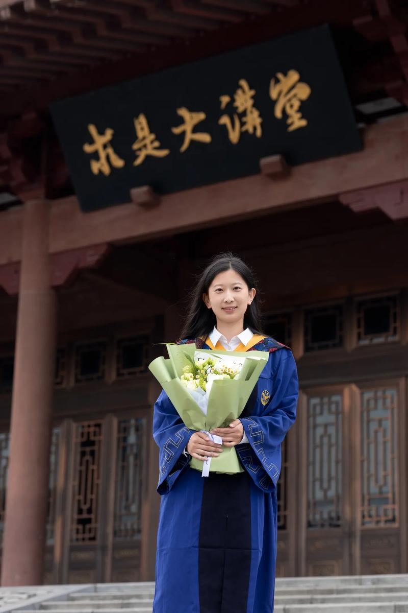 荆门大学城约找学生