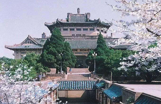 武汉大学城400元三小时服务