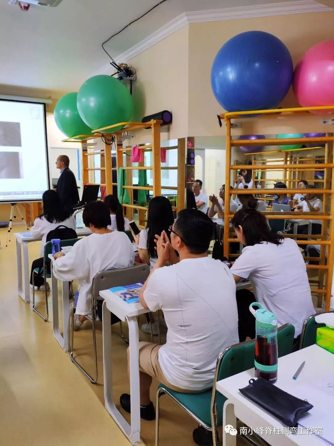武汉学生品茶工作室