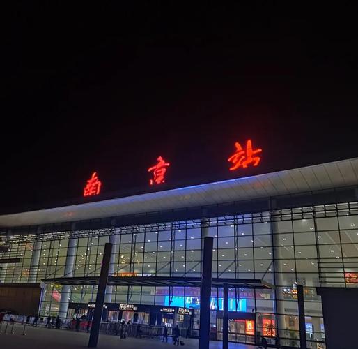 南京火车站那里有站街