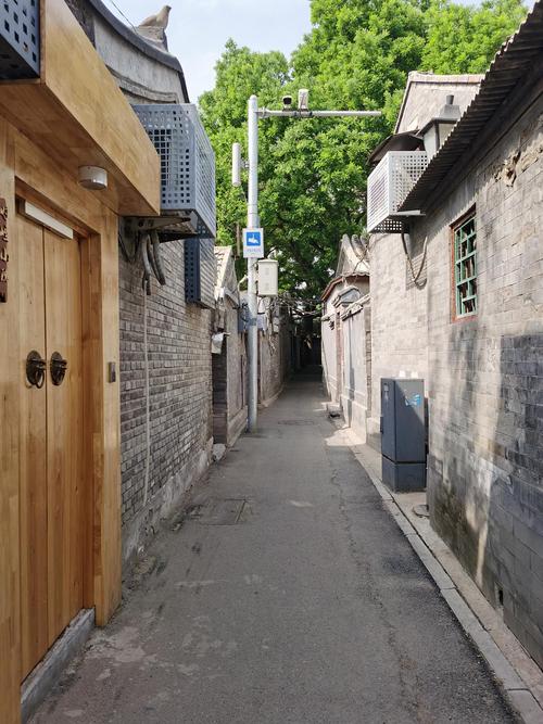 北京火车站后面的幼小路